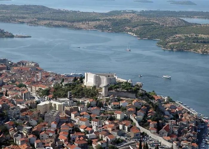 Sea Relief בית נופש שיבניק