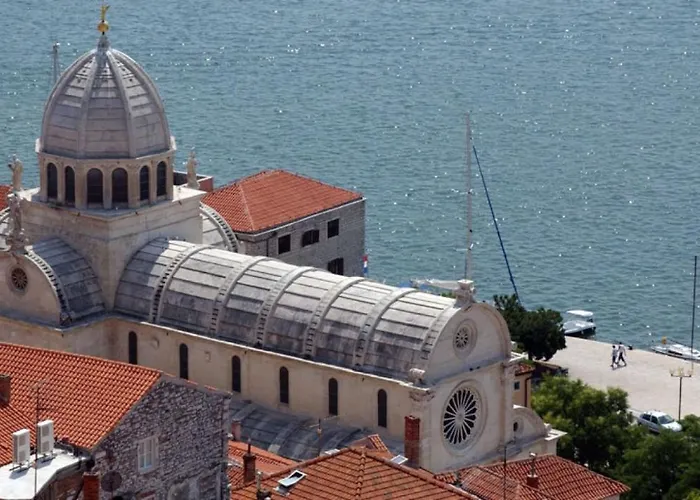 Sea Relief שיבניק